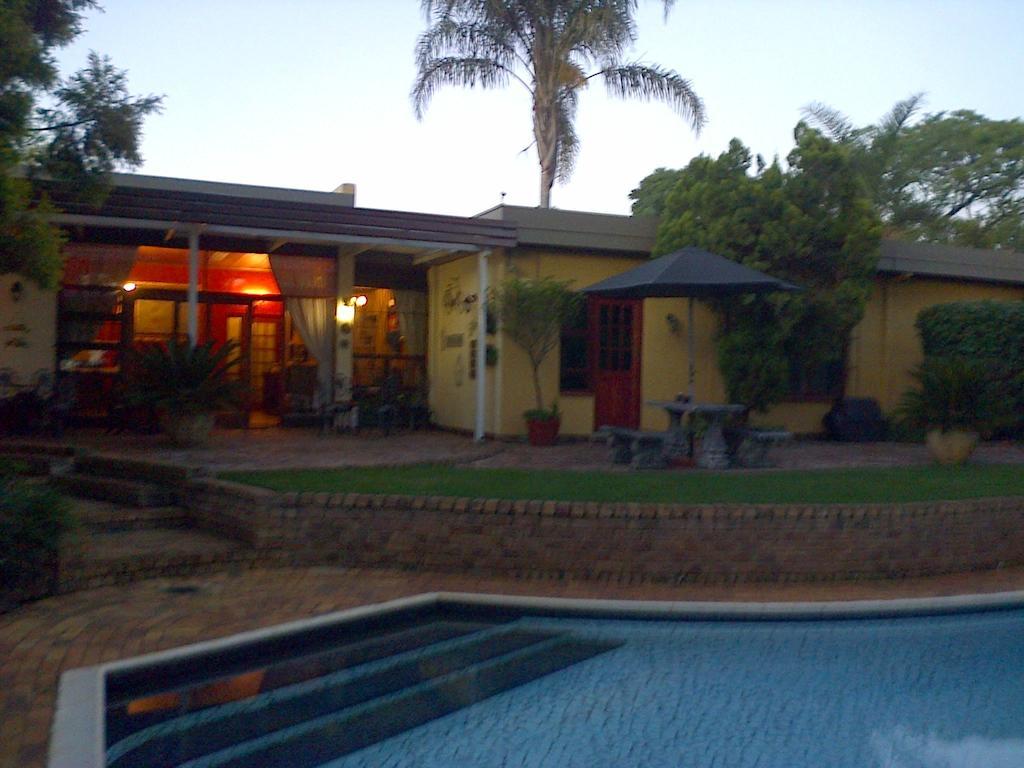 Jubilee Lodge Guest House Johannesburg Eksteriør bilde