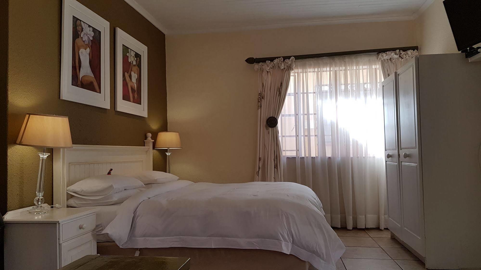 Jubilee Lodge Guest House Johannesburg Eksteriør bilde